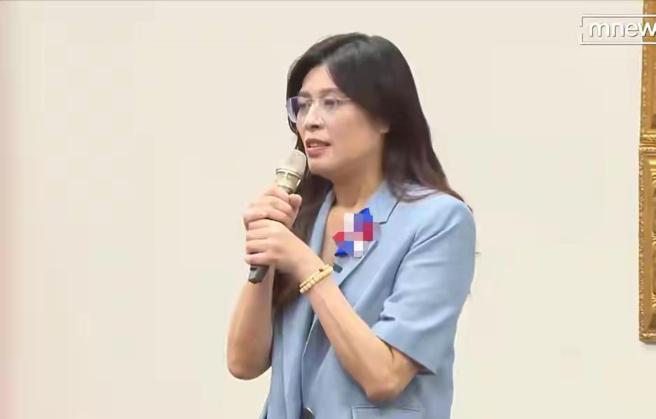 大陆贺电刚到，郑丽文秒回复电，“共识”俩字直接摆到台面上！前有凤梨烂枝头，后有青