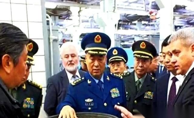 有时候想想，真觉得憋屈。就差那么一点点，咱们飞机发动机那块最大的心病，可能就提