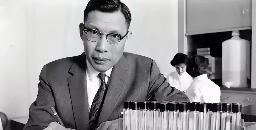 1950年，因遭到不公正对待，中国遗传学奠基人李景均毅然离开内地前往香港，无处可