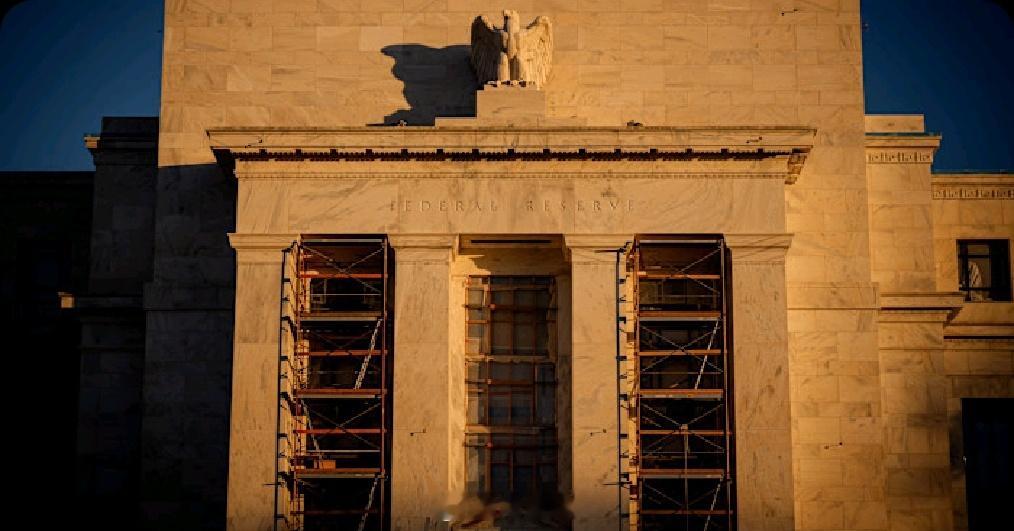 由于担心通胀卷土重来，市场对美联储降息的预期迅速减弱。英国和欧元区降息预期也同样