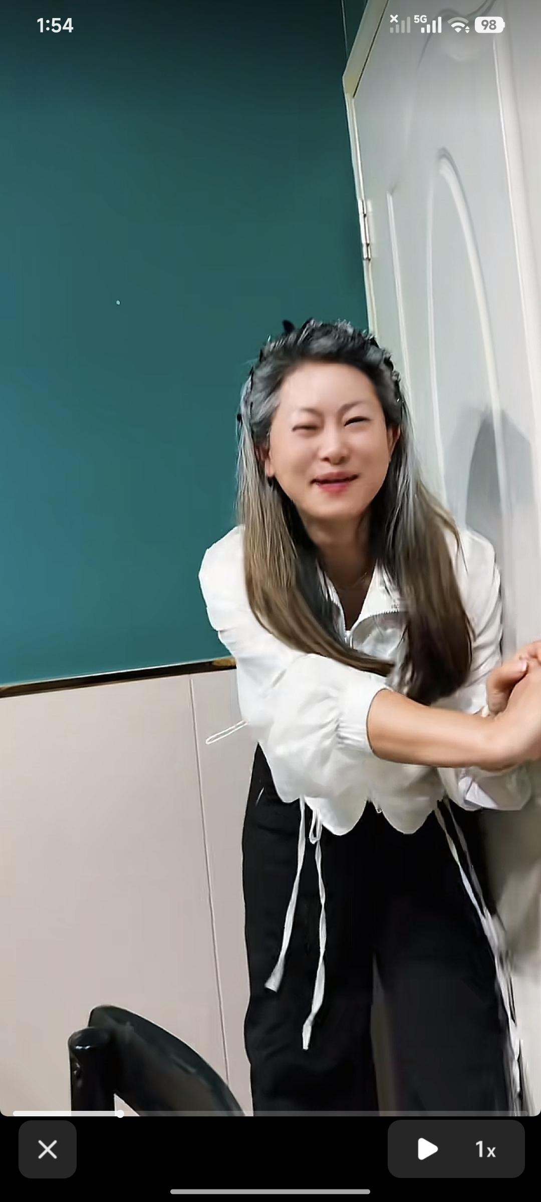 38岁场子姐卖猕猴桃确实好吃，我拍一单，比我往年买的都好吃，帮果农把桃子销售全国