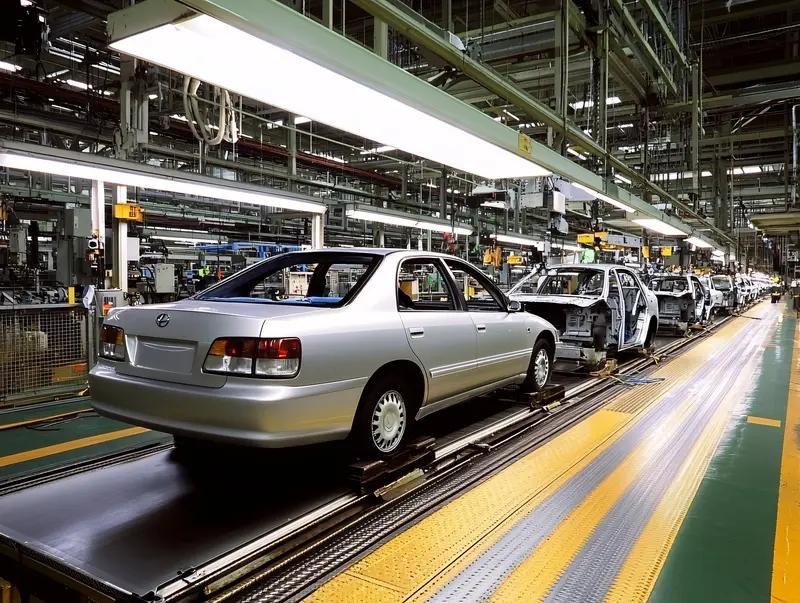 除丰田外，日本车企全线亏损。其核心缘由是失去了中国市场，而美国政府也起到了推波助