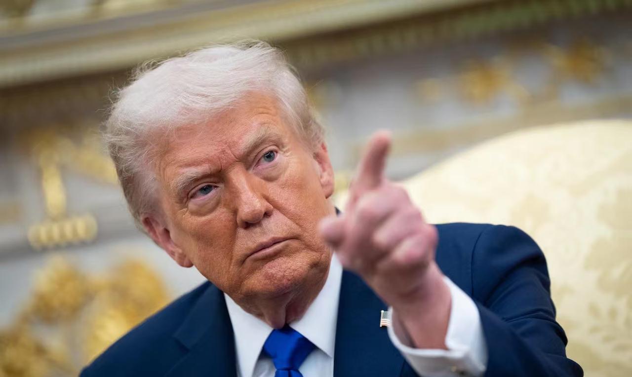 想给美国一个建议，鉴于我们在稀土方面的升级管制，美国可以反制一下，比如美国宣布不