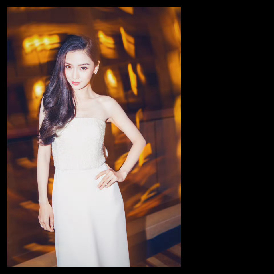 angelababy杨颖晚上好呀!今日猜猜看👉这是boss颖参加的什么