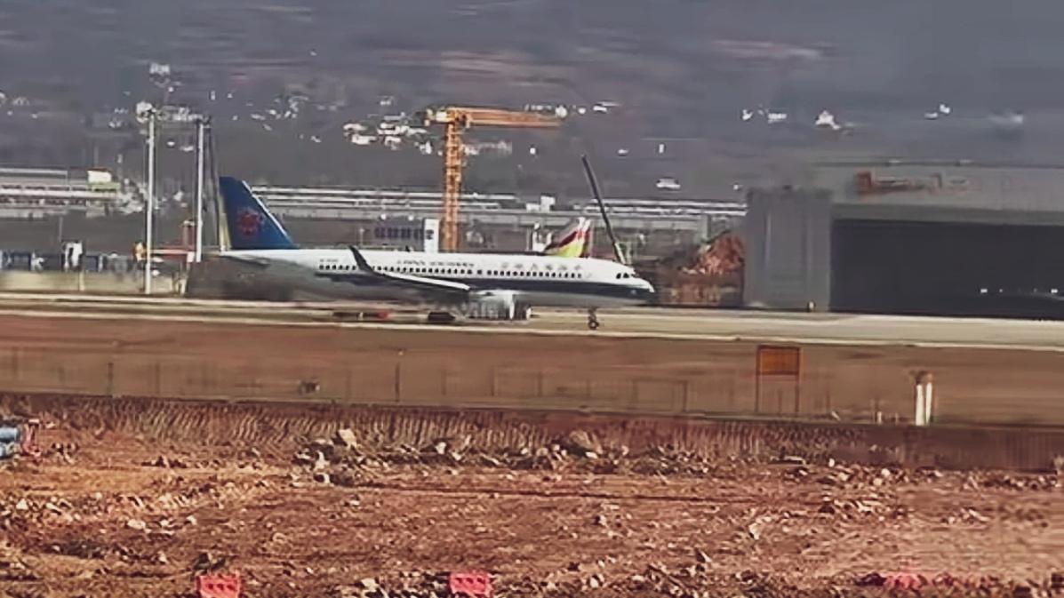 🔥只用10年就饱和！昆明长水机场为何紧急大扩建？昆明长水机场2012年投用，设