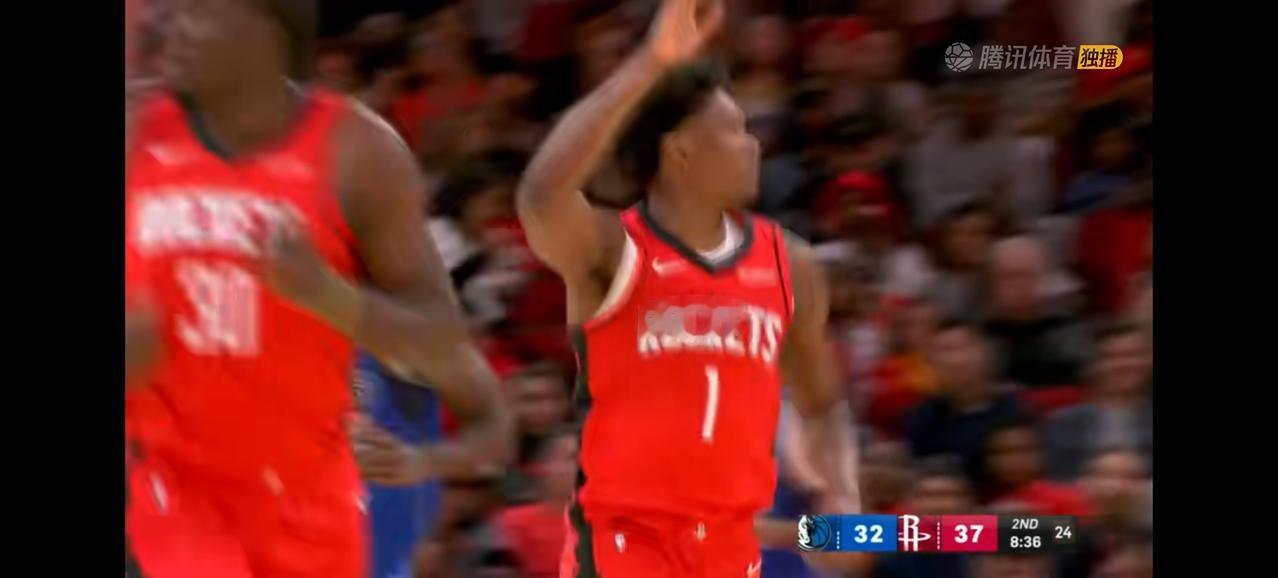 火箭17次失误也赢球，主场110：102力擒独行侠，取得4连胜。本场比赛火箭有