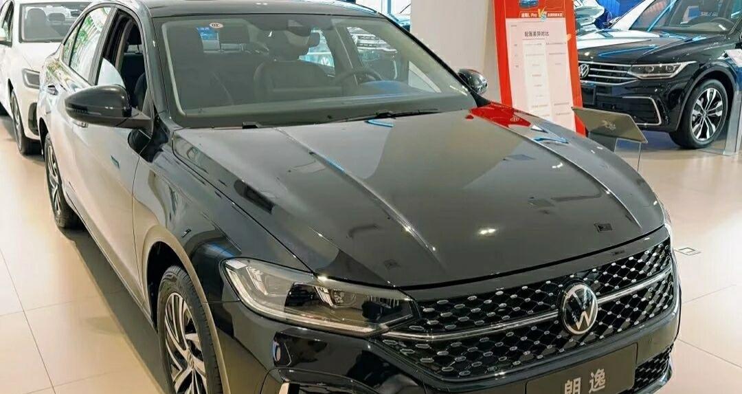 买车一定要看看这七款车，皮实耐用，根本开不坏第一款大众朗逸，第二款就是丰田的卡罗