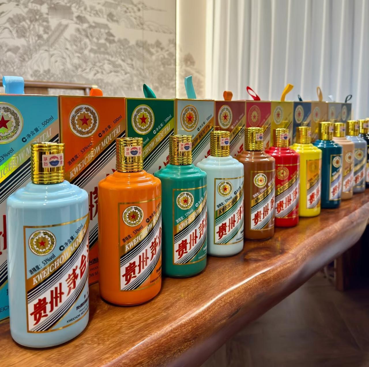 茅台这一手，玩得是真绝！2025年12月，为了死守1499这个价格底线，直接