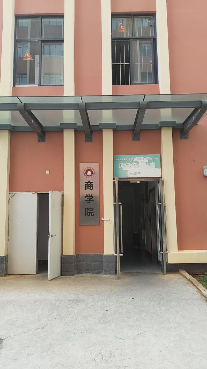 老赖朋友圈晒旅游, 债主患癌求“救命钱”: 执行难, 何以破局?