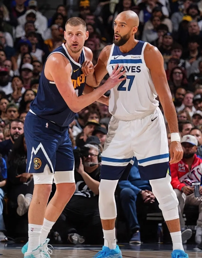 看完G5的比赛后发现，掘金被逼到绝境是有原因的。掘金第四节打得“什么玩意儿”