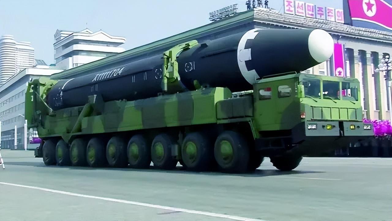 日本为什么忌惮朝鲜！ 第一，朝鲜境内没有任何日本企业，压根不给对方插手的机会