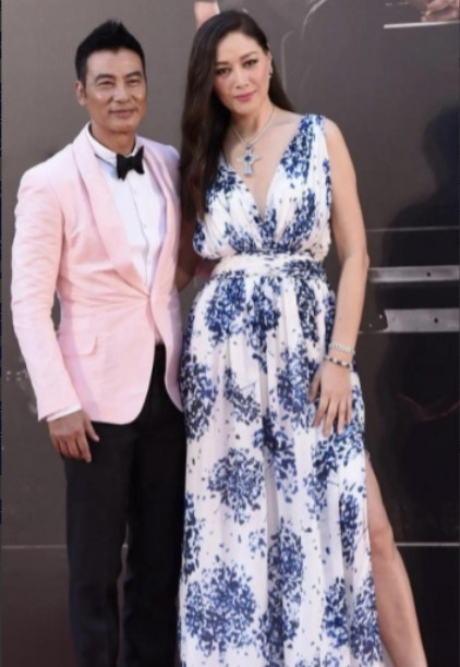 1997年，任达华与名模琦琦结婚，他对琦琦说：“婚后不生孩子、不买房、不吵架，”