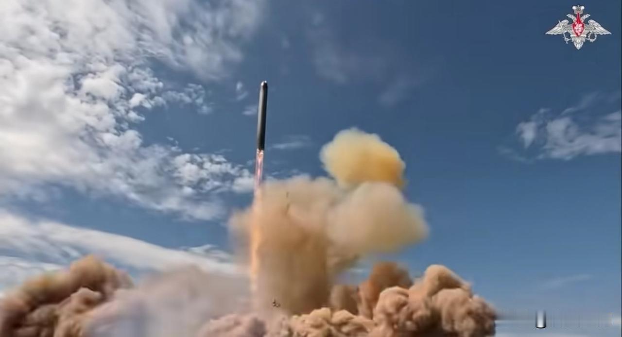 俄罗斯宣布：5月12日萨尔马特战略洲际导弹试射成功，特朗普带马斯克等访华。