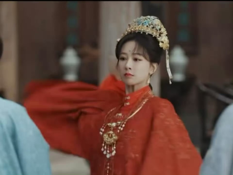 家业把安徽拍的好美呀，杨紫大婚造型也惊艳到我了。不仅是一部传承制墨技艺弘扬传统文