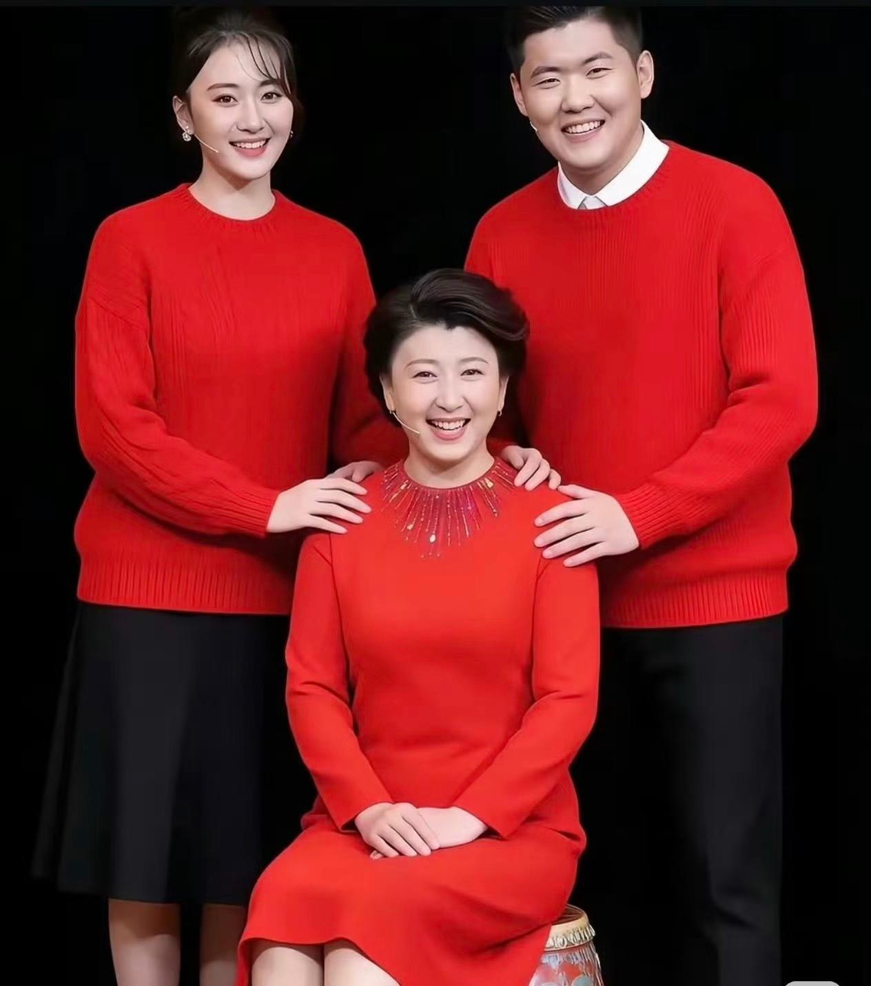 闫学晶这场风波太让人唏嘘了大家发现没她的每句话都在把自己往坑里推早年靠农村