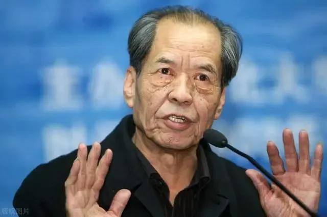 港版《白鹿原》颜色尺度多大？羞耻一幕——鹿子霖醉归，冷秋月开门，他把儿媳错当妻子