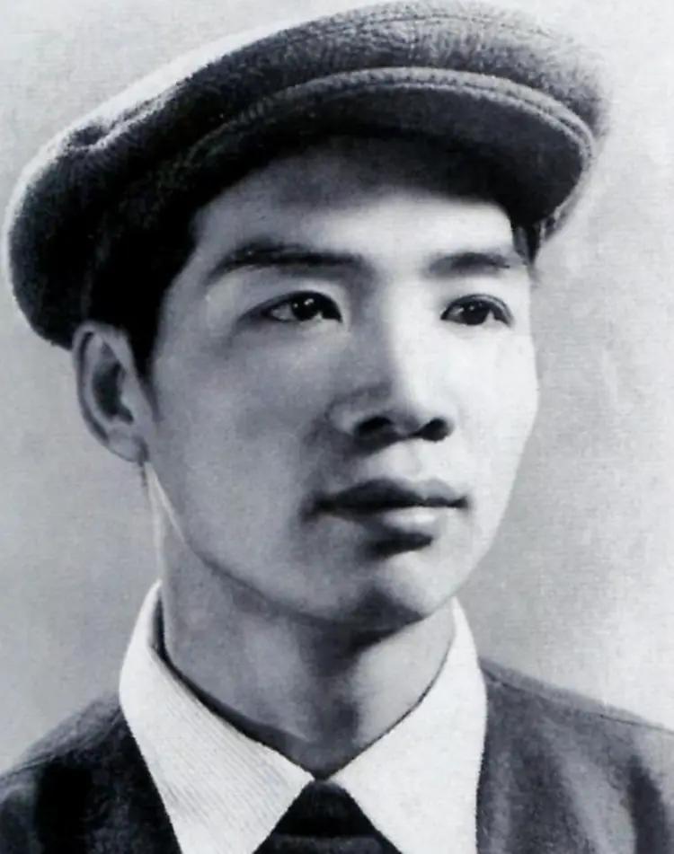 把军装穿进胶片的长影老兵：王枫，演活英雄也导活传奇王枫（1927年—202