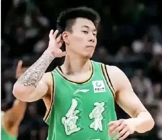 CBA下赛季球迷们最关心的四球星新赛季如何，并没有广州龙狮队的文班亚马昕(徐昕)