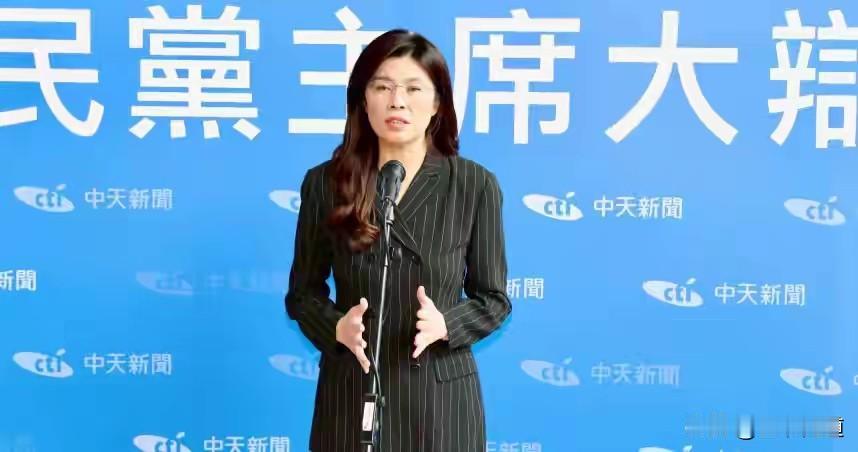 朱立伦带211人辞职明显不怀好意，不过这些搞小团体的人确实不需要，支持郑丽文重整