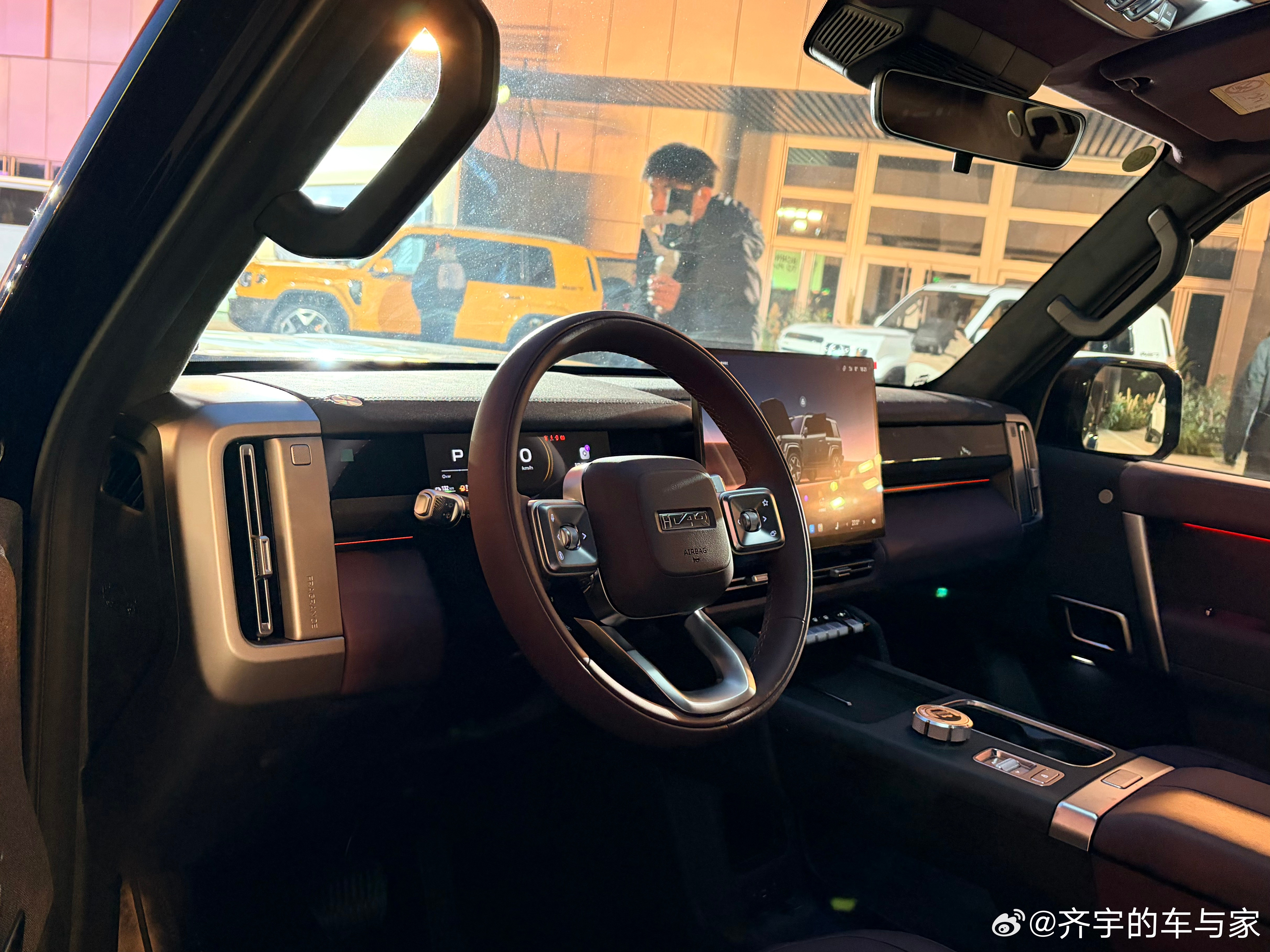 ICARV27正式上市了，又是一款方盒子，整体感觉硬派越野味十足，车长5055