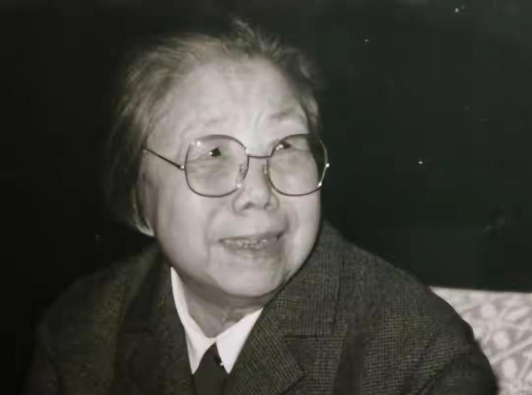 心态藏着一生福气，健康才是无价珍宝心情开朗万事好，知足常乐百病消；无忧无虑