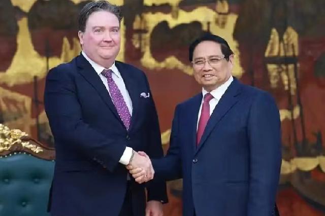 越南对美贸易顺差超中国，特朗普坐不住了，要换强硬大使！1月15日，新加坡《海