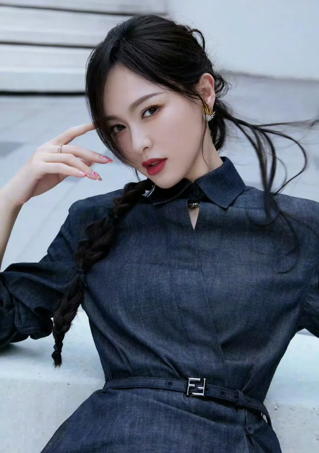 我有预感，唐嫣的电视剧以后会越来越少，倒不是因为她年纪大不活跃了，而是“繁花