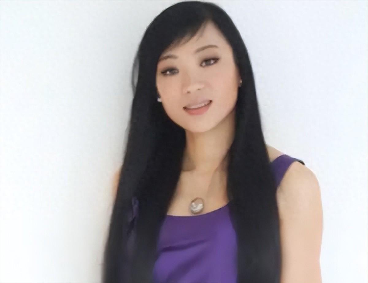 2012年，那个残忍杀害丈夫的非诚勿扰女嘉宾王佳，估计已出狱了。2010年1月1