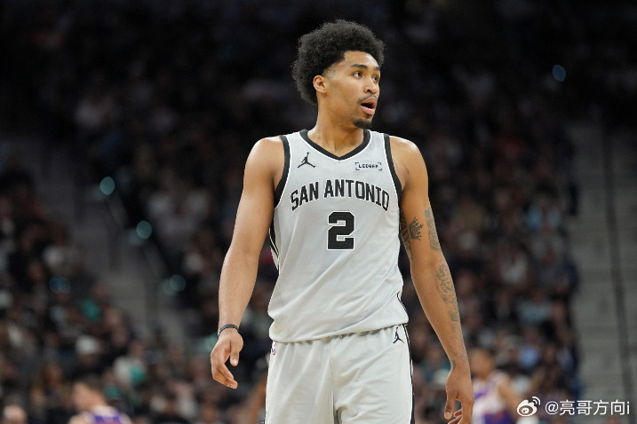 马刺自媒体SpursCulture分享了一个数据：迪伦·哈珀过去11场三分球3