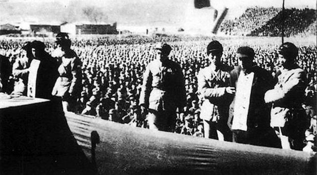 1952年，一名副司令员被人举报贪污巨款，毛主席看到材料当即下令彻查，陈毅元帅却