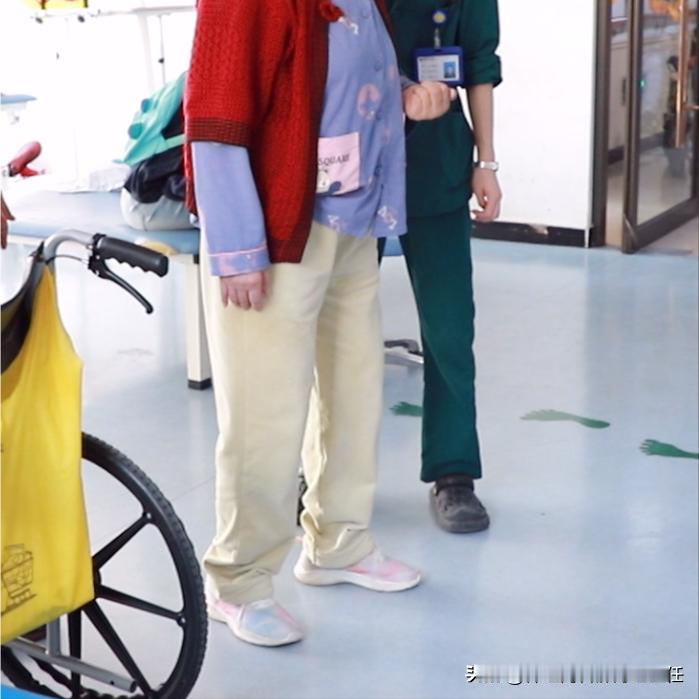 脑出血能不能恢复？全靠这四点 1.出血位置不同区域出血造成的功能影响不一