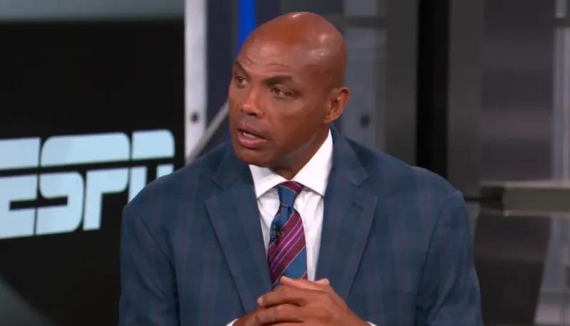 巴克利：阿德巴约该庆幸自己是26年打球的，当年会被狠狠干！他还表示说，在他们那