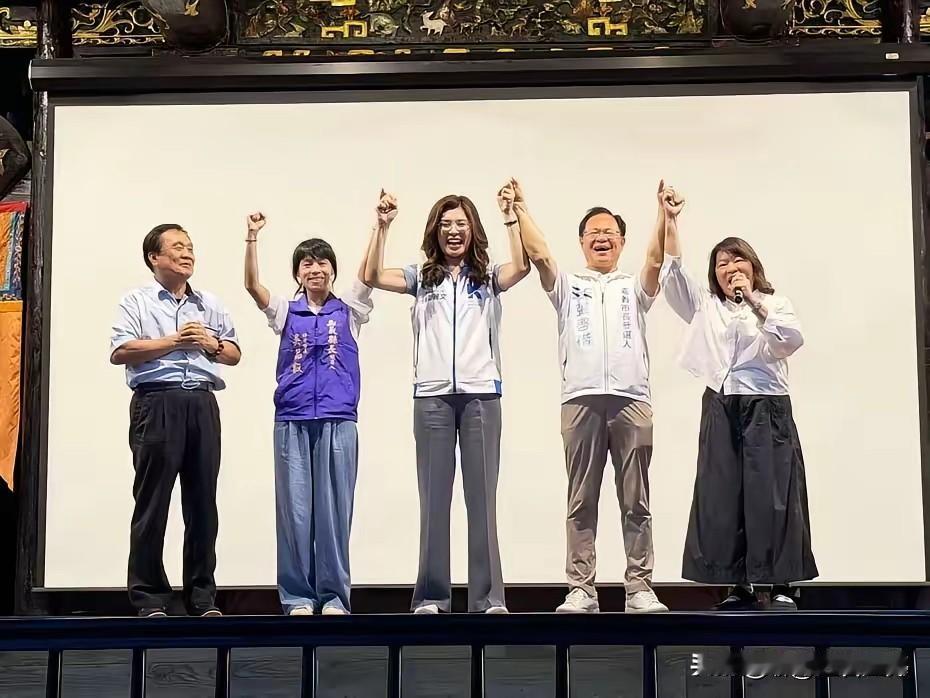 为了弥补竹北市长整合的困局，郑丽文除了表态要陪同新竹市长高虹安领表以外，还马不停