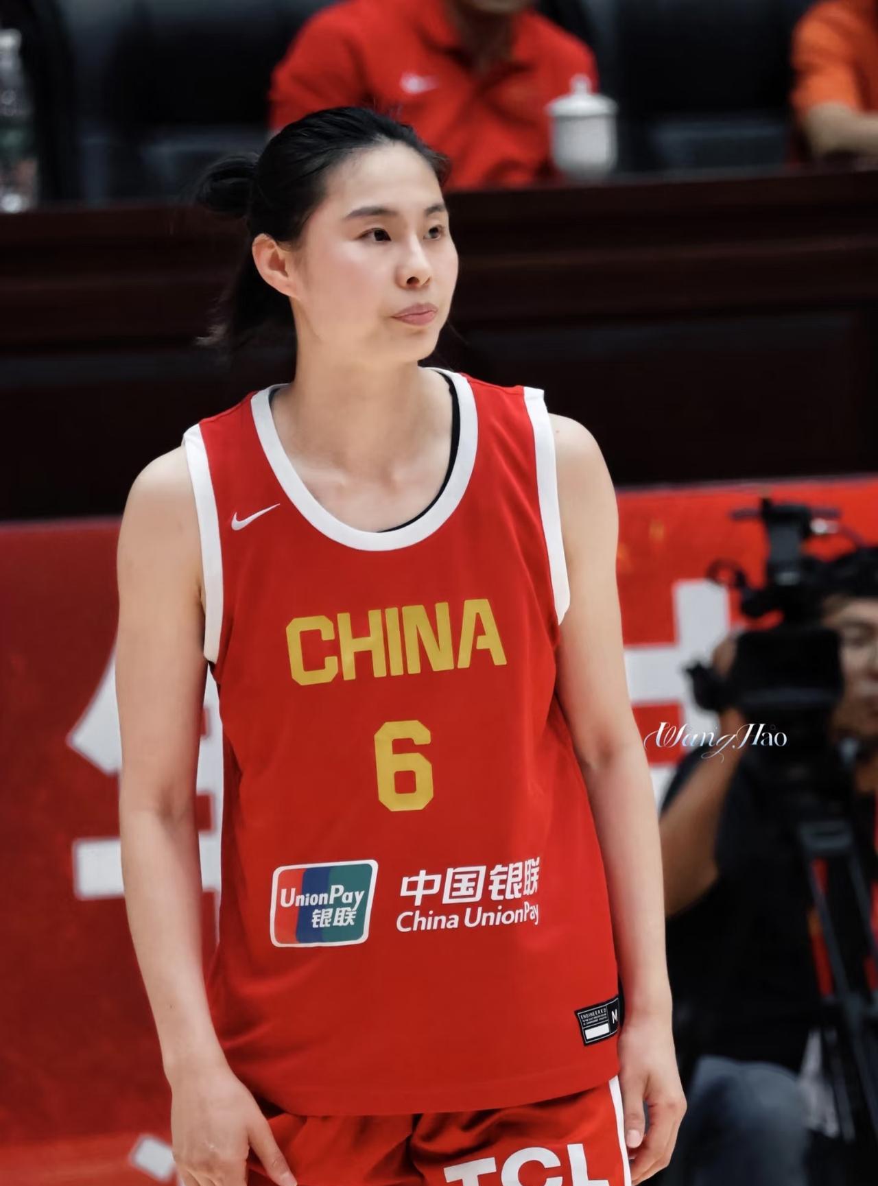 你发现了没，中国女篮战胜韩国，最大功臣不是韩旭、张子宇，也不是杨氏姐妹，而是
