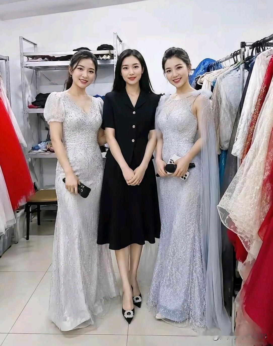 三位美女，那个漂亮呢？