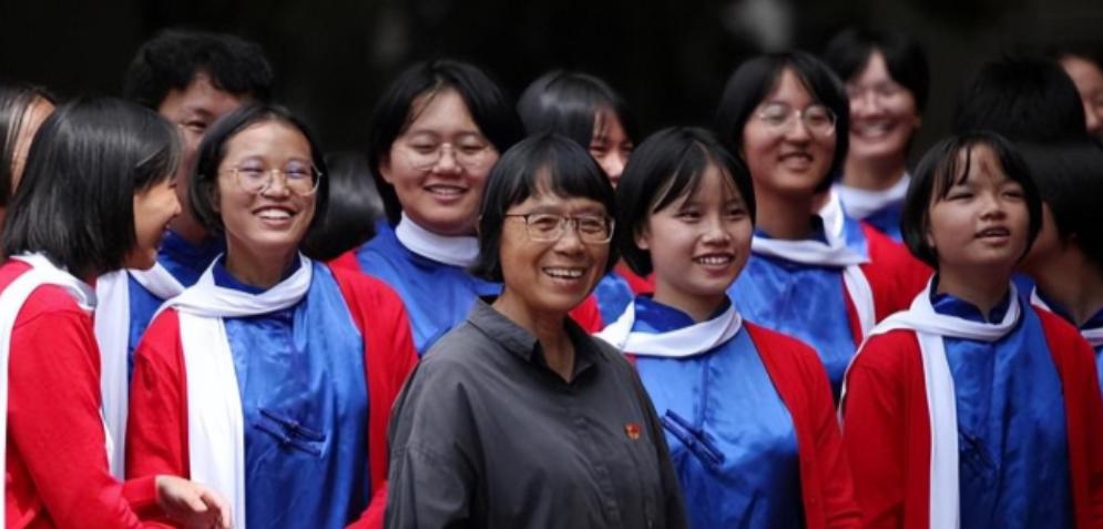 张桂梅校长又火了，这次是因为高考成绩。华坪女高159人参考，本科上线率94%以上