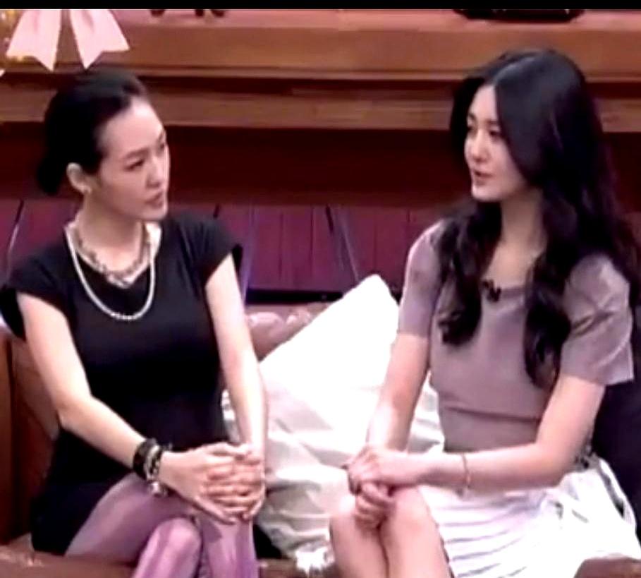 看到大S说在北京生活不习惯，瞬间沉默：这不是单纯的温度差。北京的雪、台北的短袖