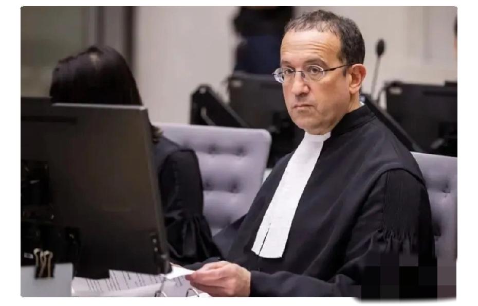 国际刑事法院前总统罗德里戈·杜特尔特的首席辩护律师尼古拉斯·考夫曼，已经正式请求
