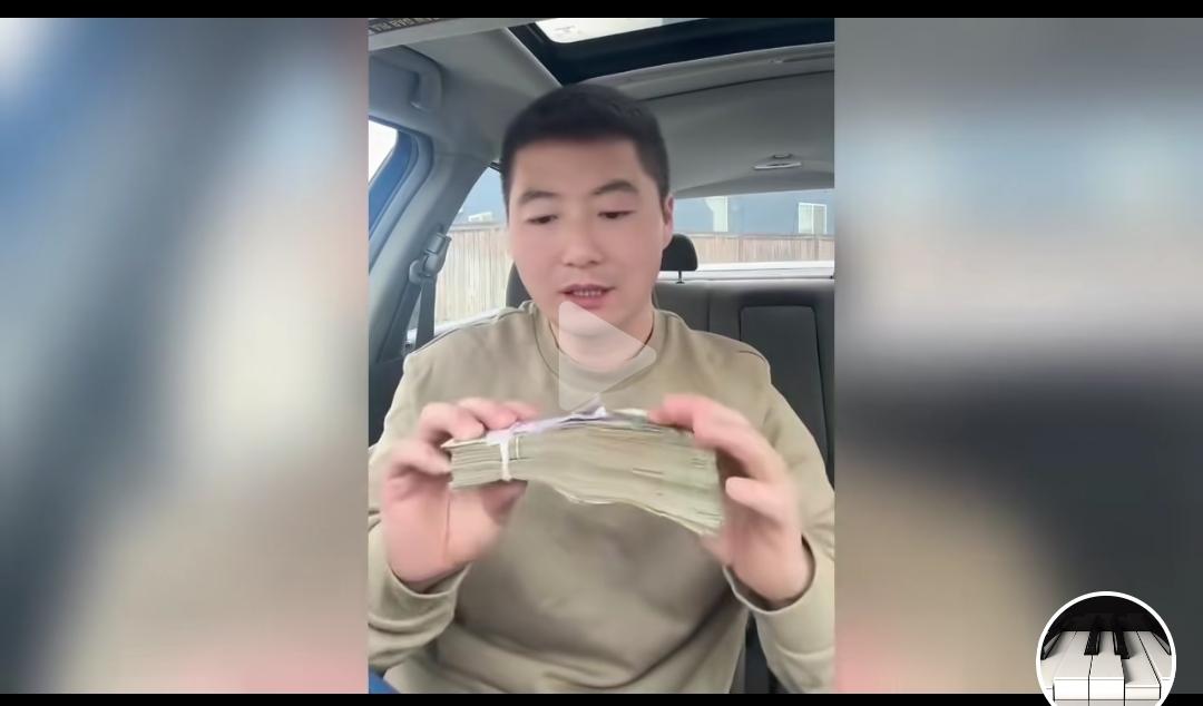 这个润人晒工资，说自己一个月能赚4160美刀，核人民币3万多……华人老板还包