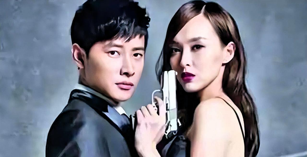 才3个月！唐嫣摊牌，罗晋脸都没了婚变刚过3个月。唐嫣直接摊牌了。摘了婚戒?