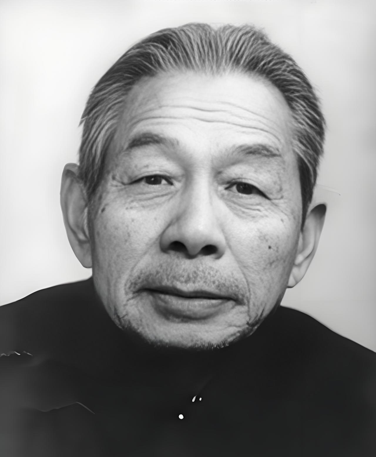 难倒众多科学家的问题，他解决出来了！仅靠一支笔、一叠纸，就能准确计算出弹头的落脚