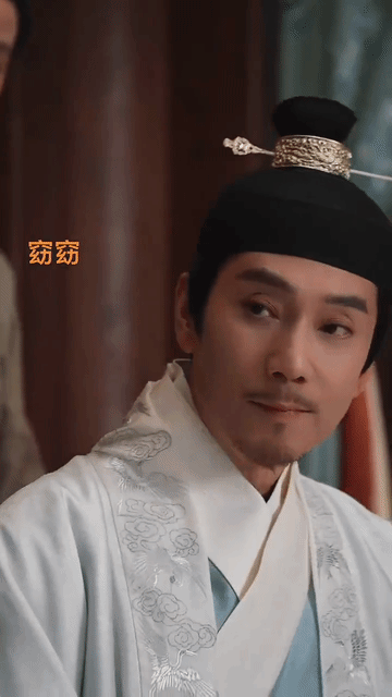 林依轮男模骨高智相看到林依轮的古装造型，才明白什么叫“丰神俊朗”。他的骨相非常