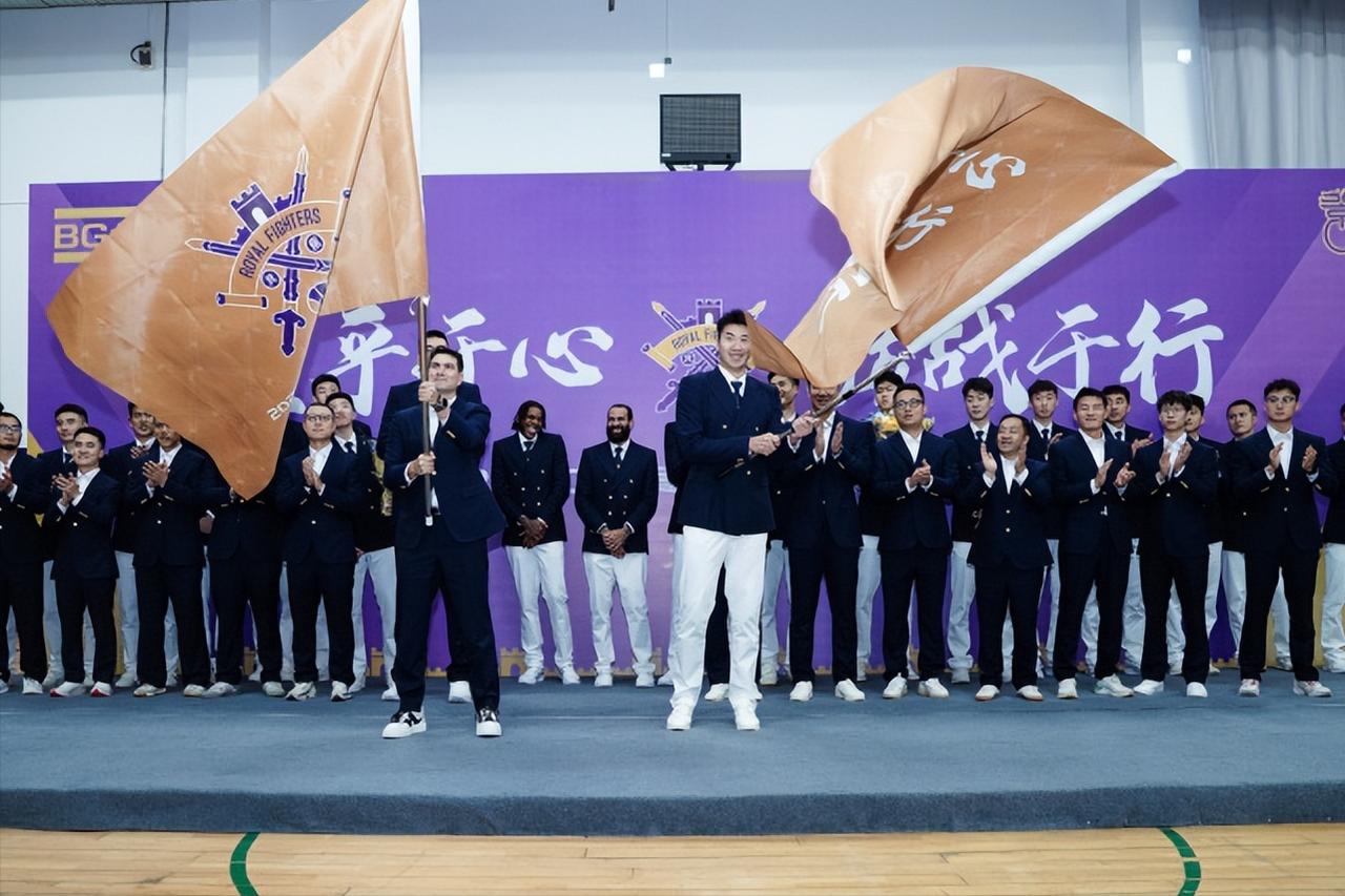 CBA新赛季目标大盘点：上海要卫冕，北控冲八强，广东竟喊出保八争四！各队出征