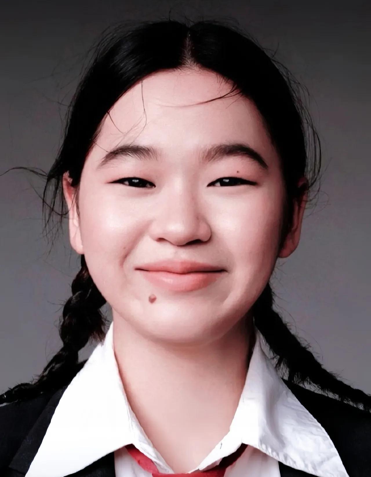 我问闺蜜为啥全红婵会一下变胖了我闺蜜叹了口气说，一句话点醒了我，她说：你自己