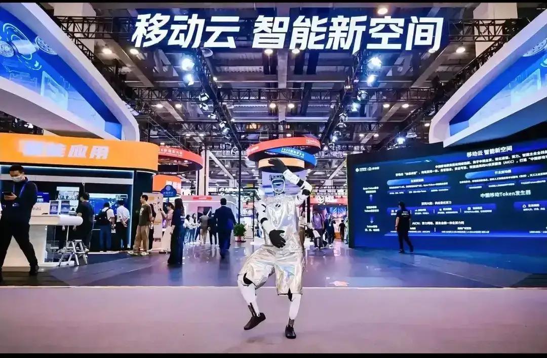 四大运营商怎么选？1、要信号好，选中国移动2、要宽带稳定，选中国电信3、要