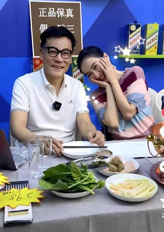 当当网创始人李国庆，宁愿娶3婚带2娃的张丹红，也死活不承认自己对未婚无子的叶璇动