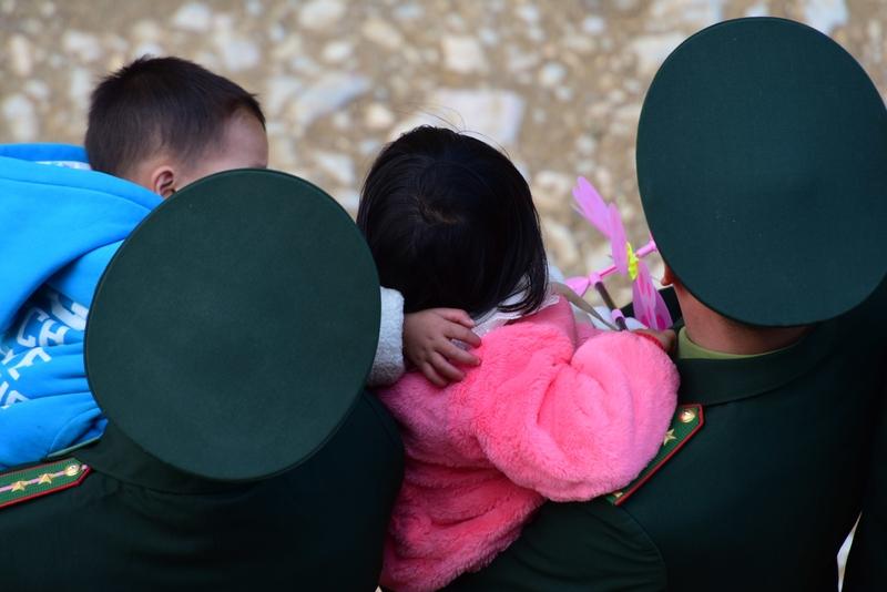 你能想象吗，有人入伍后竟选择拒服兵役？2025年，广西灵川县00后周某，大学专科