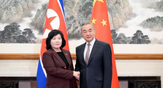 中方高层刚抵平壤，朝鲜就骂韩国“乱吠癞狗”？背后3个原因藏不住4月9日，当中国