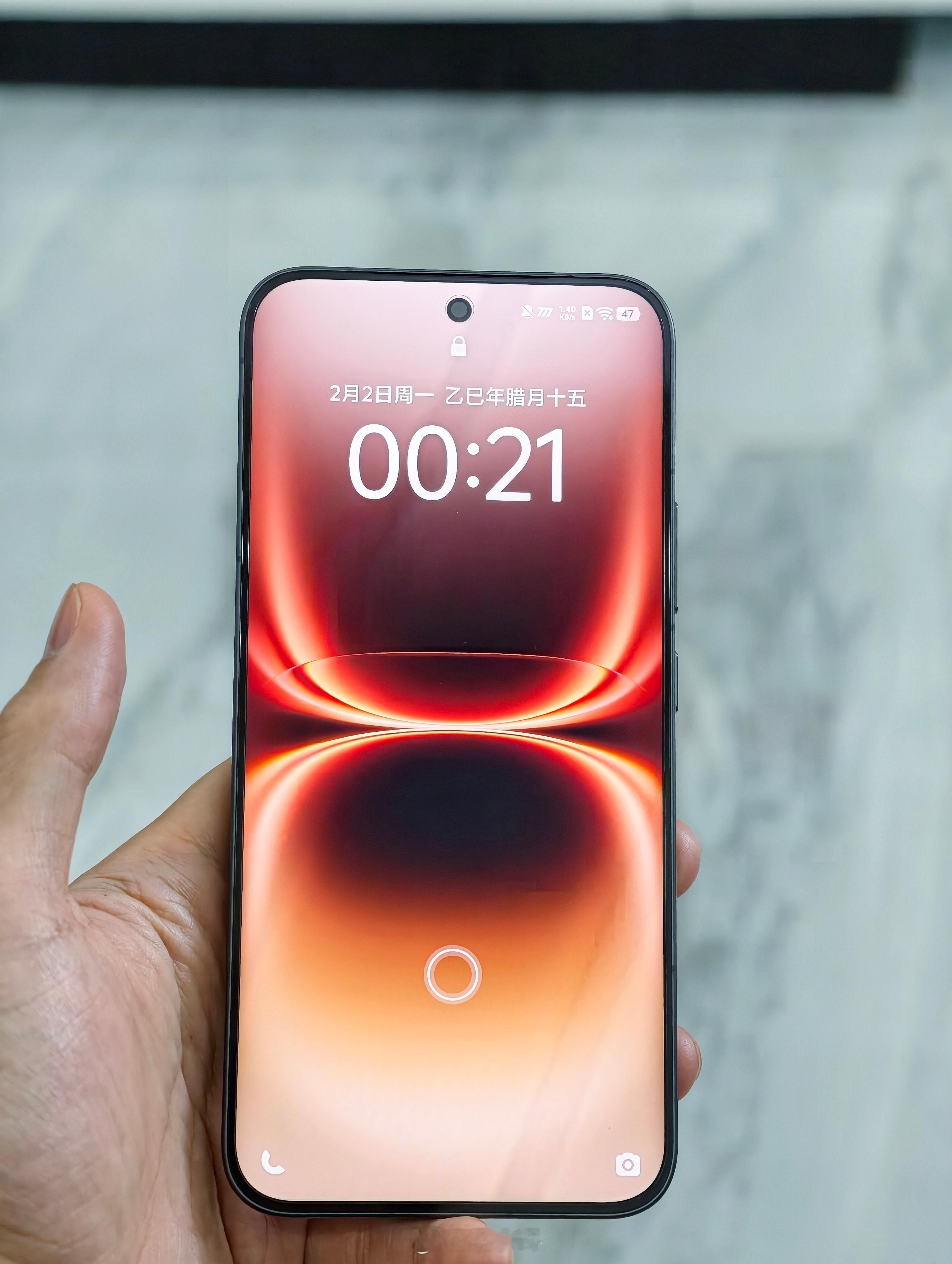 手持iQOO15Ultra给我感觉就是散热效果真的好，跑分遥遥领先！没想到的是