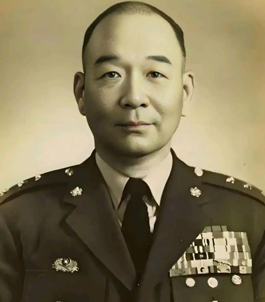 1953年7月15日21时，在金门岛上侥幸占了便宜而获“大捷”的胡琏，再次率领“